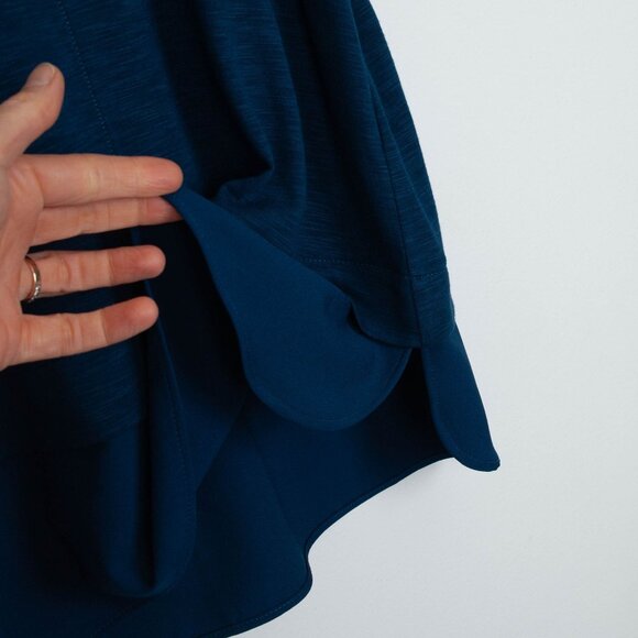 J. Crew Womens Drapey Tank Top With Silky Hem Size M Blue Sleeveless Minimalist - Picture 7 of 10